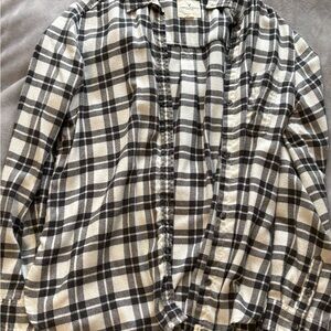 American Eagle Outfitters Black and White flannel Shirt